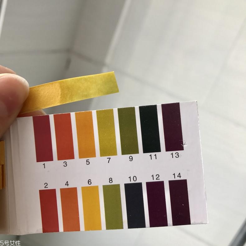 力士幽蓮魅膚沐浴露能洗臉嗎？弱酸性很溫和