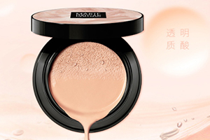 氣墊cc可以直接涂臉上嗎？氣墊cc要做好準(zhǔn)備工作