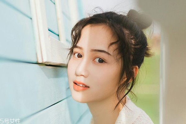 油痘肌用什么安瓶 油痘肌巧用安瓶解煩惱 油痘肌用什么安瓶 油痘肌巧用安瓶解煩惱