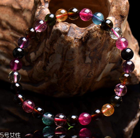 碧璽手鏈可以沾水嗎？碧璽手鏈沾水的后果