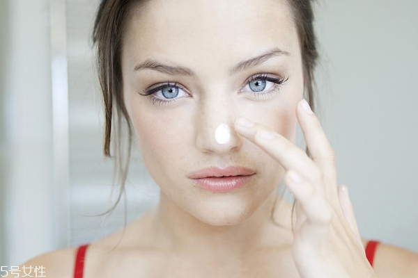 悅木之源搓泥原因 大牌化妝品搓泥原因揭秘 悅木之源搓泥原因 大牌化妝品搓泥原因揭秘