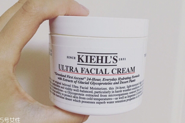 科顏氏保濕霜搓泥刺痛原因 科顏氏高保濕霜的搓泥之謎 科顏氏保濕霜搓泥刺痛原因 科顏氏高保濕霜的搓泥之謎