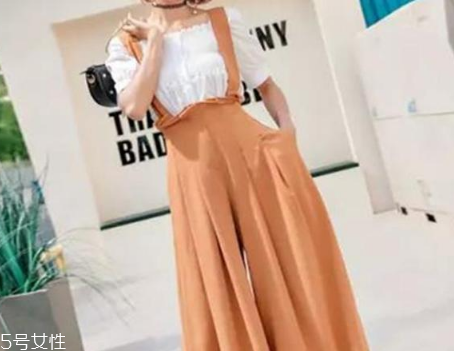 微胖女生穿什么褲子好看？最適合微胖身材的三款褲子