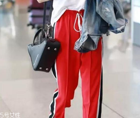 微胖女生穿什么褲子好看？最適合微胖身材的三款褲子