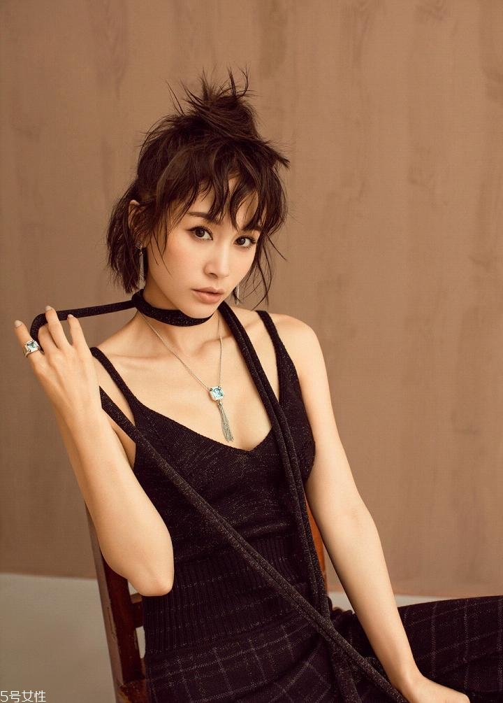 耳墜發(fā)發(fā)型是什么樣的 耳墜發(fā)可以這樣百變 耳墜發(fā)發(fā)型是什么樣的 耳墜發(fā)可以這樣百變