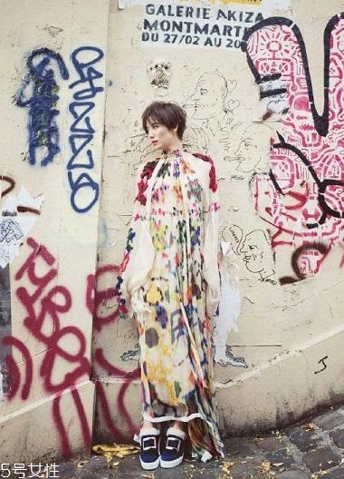 耳墜發(fā)發(fā)型是什么樣的 耳墜發(fā)可以這樣百變 耳墜發(fā)發(fā)型是什么樣的 耳墜發(fā)可以這樣百變