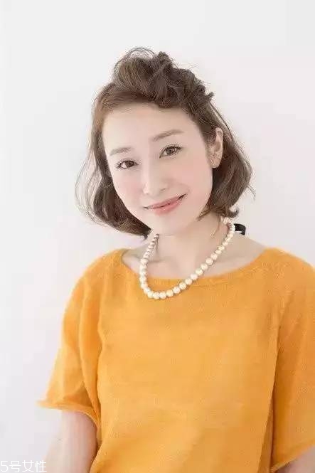 不長(zhǎng)不短的頭發(fā)做什么發(fā)型好看 不長(zhǎng)不短的發(fā)型 不長(zhǎng)不短的頭發(fā)做什么發(fā)型好看 不長(zhǎng)不短的發(fā)型