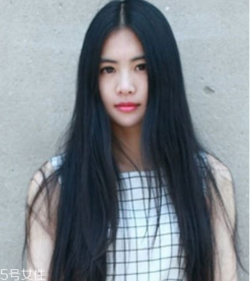 2022年流行短發(fā)還是長發(fā) 臉大的女生適合這些發(fā)型 2022年流行短發(fā)還是長發(fā) 臉大的女生適合這些發(fā)型