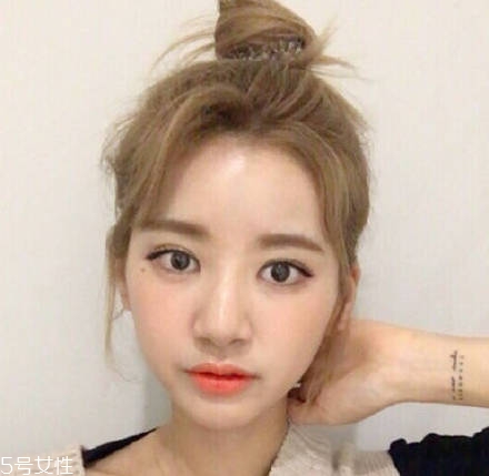 內(nèi)扣短發(fā)適合什么臉型 根據(jù)臉型選發(fā)型很重要 內(nèi)扣短發(fā)適合什么臉型 根據(jù)臉型選發(fā)型很重要