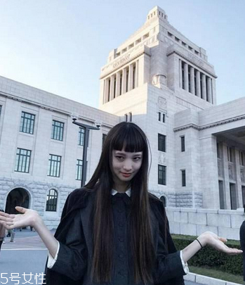 二次元?jiǎng)⒑_m合什么臉型 二次元?jiǎng)⒑_@樣剪 二次元?jiǎng)⒑_m合什么臉型 二次元?jiǎng)⒑_@樣剪