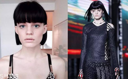 二次元?jiǎng)⒑_m合什么臉型 二次元?jiǎng)⒑_@樣剪 二次元?jiǎng)⒑_m合什么臉型 二次元?jiǎng)⒑_@樣剪