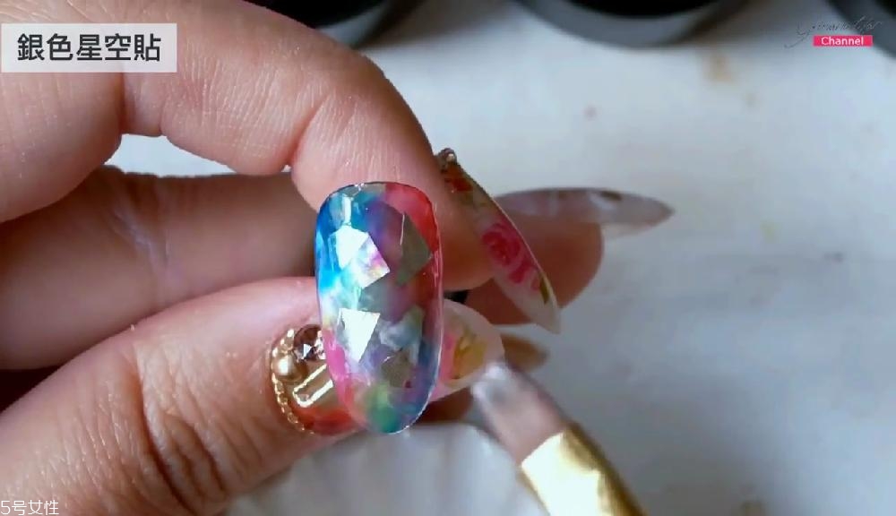 創(chuàng)意星空美甲圖片教程2018 創(chuàng)意星空美甲圖片教程2018