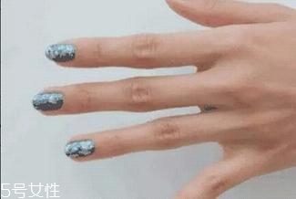 創(chuàng)意星空美甲圖片教程2018 創(chuàng)意星空美甲圖片教程2018