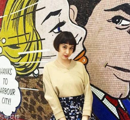 二次元?jiǎng)⒑_m合什么臉型 二次元?jiǎng)⒑_@樣剪 二次元?jiǎng)⒑_m合什么臉型 二次元?jiǎng)⒑_@樣剪