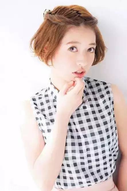 不長(zhǎng)不短的頭發(fā)做什么發(fā)型好看 不長(zhǎng)不短的發(fā)型 不長(zhǎng)不短的頭發(fā)做什么發(fā)型好看 不長(zhǎng)不短的發(fā)型