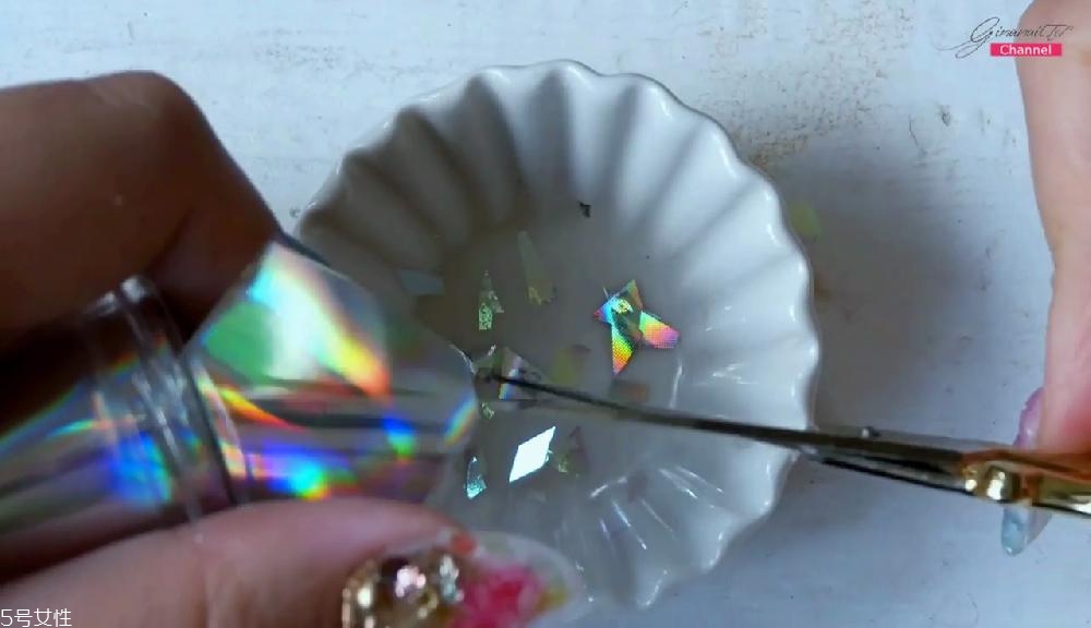 創(chuàng)意星空美甲圖片教程2018 創(chuàng)意星空美甲圖片教程2018