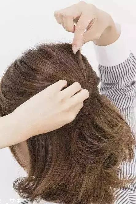 不長(zhǎng)不短的頭發(fā)做什么發(fā)型好看 不長(zhǎng)不短的發(fā)型 不長(zhǎng)不短的頭發(fā)做什么發(fā)型好看 不長(zhǎng)不短的發(fā)型