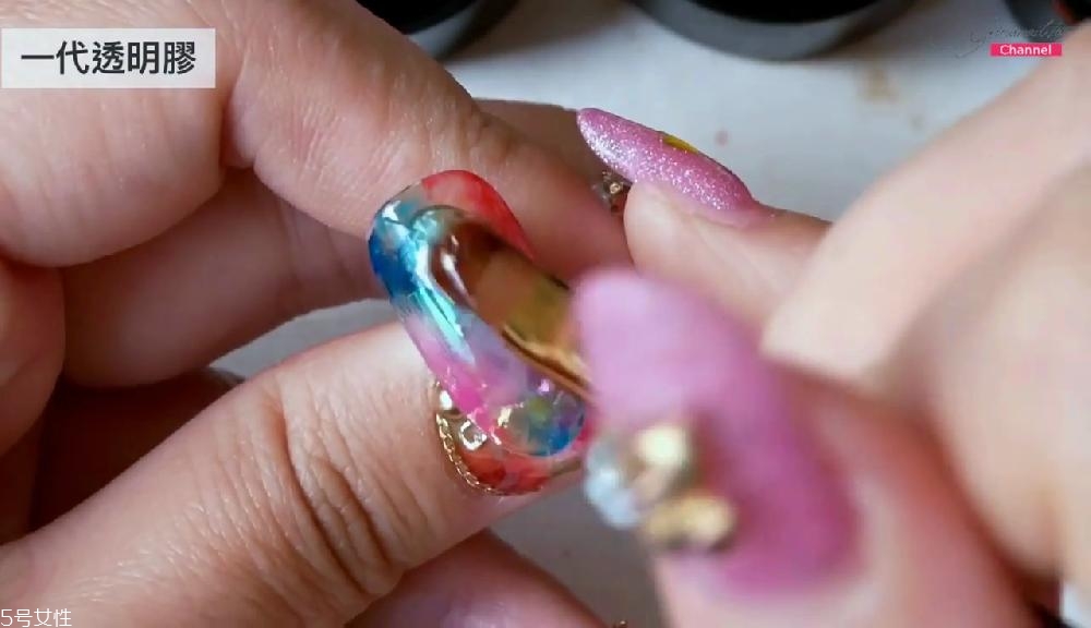 創(chuàng)意星空美甲圖片教程2018 創(chuàng)意星空美甲圖片教程2018