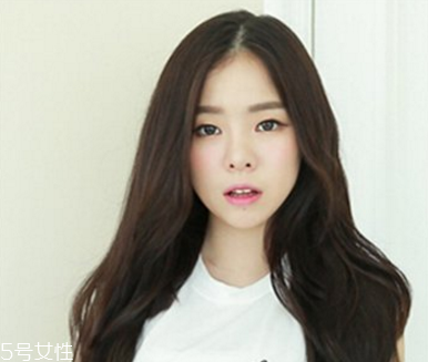 今年什么發(fā)型最流行好看 流行又養(yǎng)眼發(fā)型女 今年什么發(fā)型最流行好看 流行又養(yǎng)眼發(fā)型女