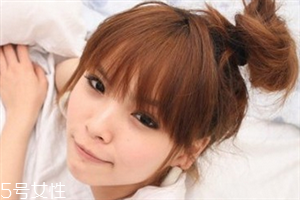 頭發(fā)稀少怎么扎丸子頭 頭發(fā)稀少適合發(fā)型推薦 頭發(fā)稀少怎么扎丸子頭 頭發(fā)稀少適合發(fā)型推薦