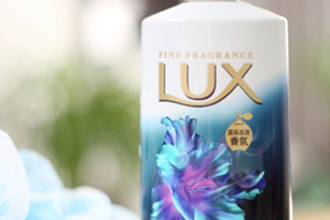 力士恣情晚香好聞嗎？和ysl黑鴉片香水相似率百分之九十