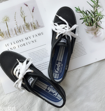keds帆布鞋碼偏大嗎？keds鞋碼挑選方法