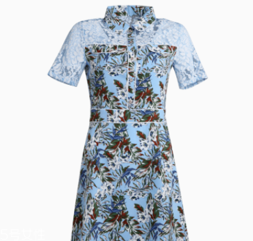 2022細(xì)條紋襯衫女款搭配 3種襯衫裙時(shí)髦不費(fèi)力 2022細(xì)條紋襯衫女款搭配 3種襯衫裙時(shí)髦不費(fèi)力