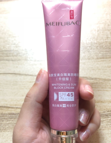 美膚寶和百雀羚哪個好？美膚寶和百雀羚品牌對比