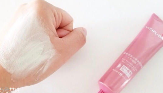 美膚寶和歐詩(shī)漫哪個(gè)好？