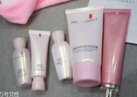 美膚寶和御泥坊哪個(gè)好？美膚寶和御泥坊品牌對比