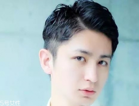 2022年最流行的發(fā)型男 男生劉海這樣弄好看 2022年最流行的發(fā)型男 男生劉海這樣弄好看