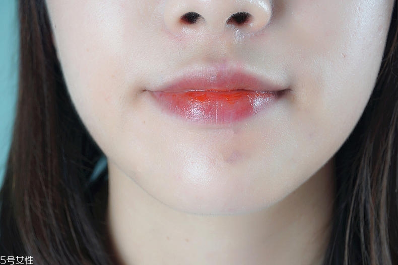 pony水凝唇釉哪款好看 fatal allure顯白到反光 pony水凝唇釉哪款好看 fatal allure顯白到反光