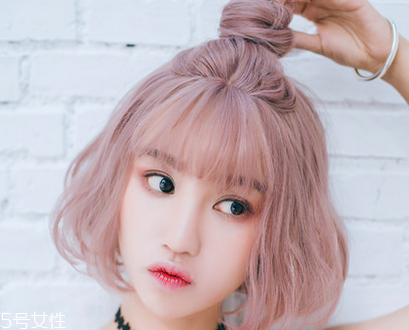 好看的女生短卷發(fā)發(fā)型推薦 夏天適合的短發(fā)發(fā)型圖片推薦 好看的女生短卷發(fā)發(fā)型推薦 夏天適合的短發(fā)發(fā)型圖片推薦