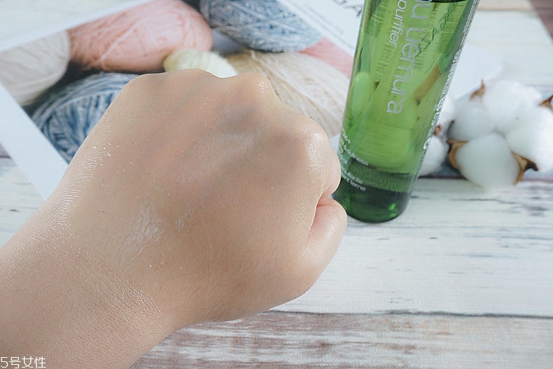 植村秀卸妝油致痘嗎 植村秀卸妝油實測 植村秀卸妝油致痘嗎 植村秀卸妝油實測