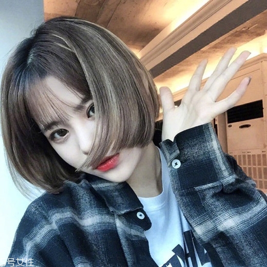 2018韓國(guó)流行發(fā)色 2018年熱門頭發(fā)顏色推薦 2018韓國(guó)流行發(fā)色 2018年熱門頭發(fā)顏色推薦