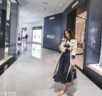 雪紡連衣裙搭配什么外套？雪紡連衣裙搭配外套技巧