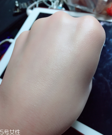 資生堂智能粉底液適合什么膚質(zhì) 資生堂智能粉底液日版 資生堂智能粉底液適合什么膚質(zhì) 資生堂智能粉底液日版