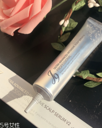 長眉毛可以顯臉小嗎 長眉有這些作用 長眉毛可以顯臉小嗎 長眉有這些作用