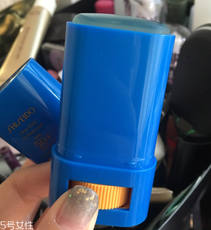 資生堂新艷陽果凍防曬棒多少錢 可以用來補(bǔ)妝的防曬 資生堂新艷陽果凍防曬棒多少錢 可以用來補(bǔ)妝的防曬