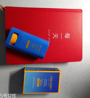 資生堂新艷陽果凍防曬棒多少錢 可以用來補(bǔ)妝的防曬 資生堂新艷陽果凍防曬棒多少錢 可以用來補(bǔ)妝的防曬