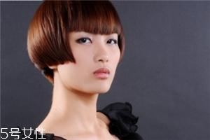 染發(fā)燙發(fā)的最佳間隔時間 染發(fā)和燙發(fā)一起做的危害 染發(fā)燙發(fā)的最佳間隔時間 染發(fā)和燙發(fā)一起做的危害