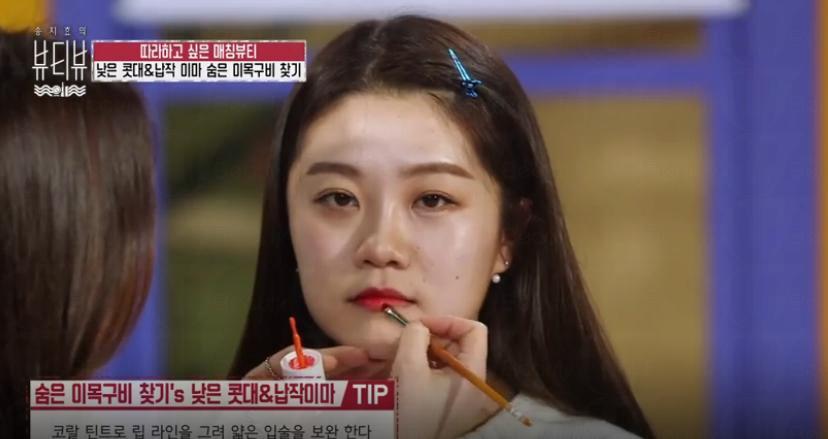 圓臉怎么修容顯臉瘦 大圓臉修容圖解 圓臉怎么修容顯臉瘦 大圓臉修容圖解