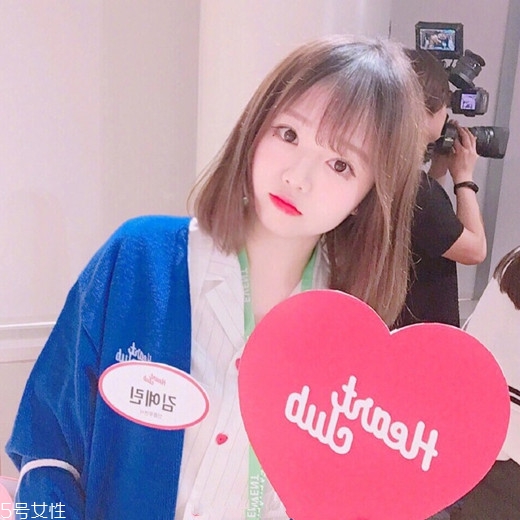 學(xué)生染什么顏色的頭發(fā)好看 學(xué)生染發(fā)顏色盤點(diǎn) 學(xué)生染什么顏色的頭發(fā)好看 學(xué)生染發(fā)顏色盤點(diǎn)