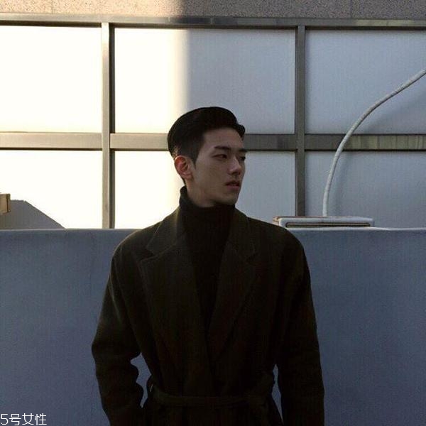 單眼皮男生適合什么發(fā)型 單眼皮男生也可以很帥 單眼皮男生適合什么發(fā)型 單眼皮男生也可以很帥