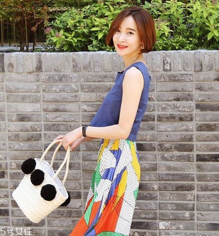 2022年韓系流行發(fā)色 比較顯白的頭發(fā)顏色推薦 2022年韓系流行發(fā)色 比較顯白的頭發(fā)顏色推薦