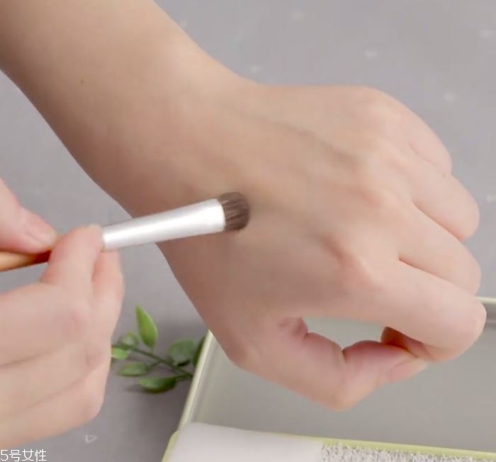 化妝刷怎么干洗 化妝刷干洗技巧 化妝刷怎么干洗 化妝刷干洗技巧