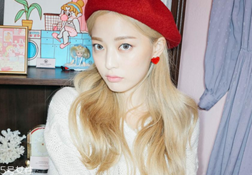 2018韓國(guó)流行發(fā)色 2018年熱門頭發(fā)顏色推薦 2018韓國(guó)流行發(fā)色 2018年熱門頭發(fā)顏色推薦