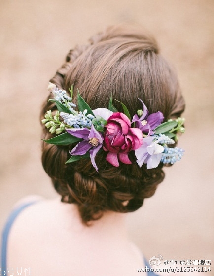 2018新娘發(fā)型新款式圖片及詳細(xì)步驟 浪漫的新娘發(fā)型 2018新娘發(fā)型新款式圖片及詳細(xì)步驟 浪漫的新娘發(fā)型