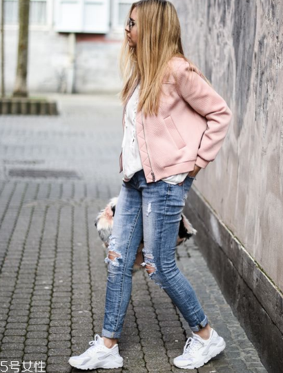 小白鞋多久洗一次？小白鞋的清洗頻率