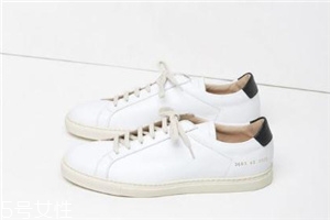 小白鞋發(fā)霉了怎么洗掉？小白鞋霉點清洗方法